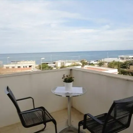 Riviera Hotel 3*