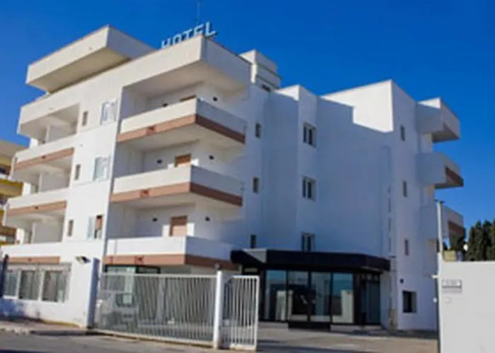 Riviera Otel 3*