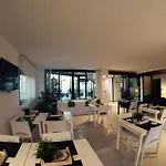 Hotel Riviera 3*